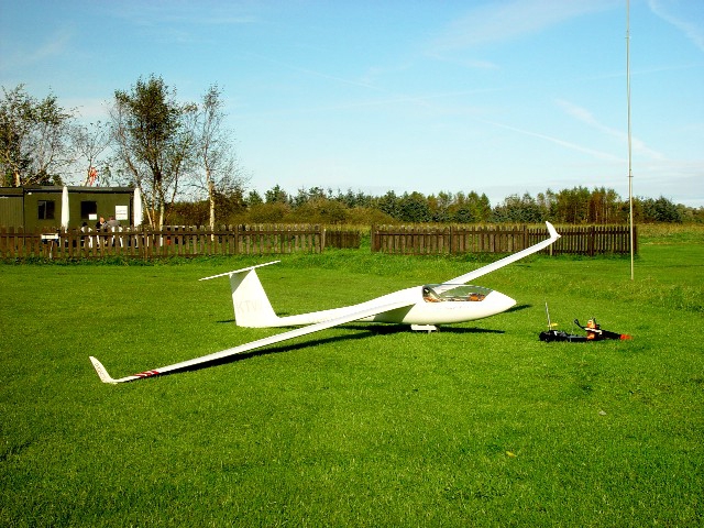 Ventus 2ax, OY-KTW